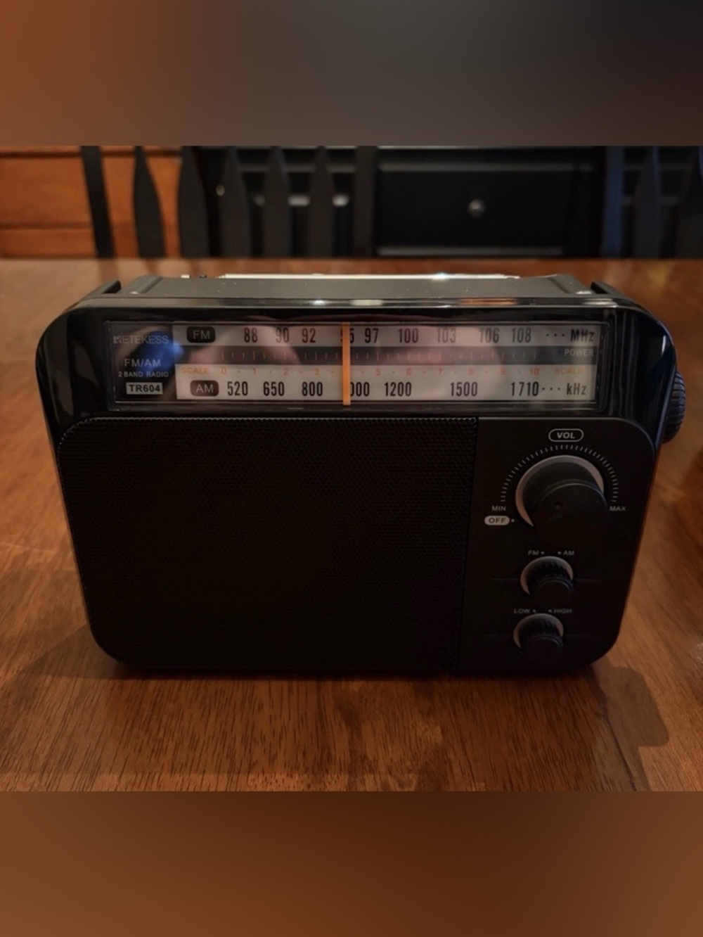 Retekess TR604 AM FM Radio, Portable Radio Plug in Wall or Battery
